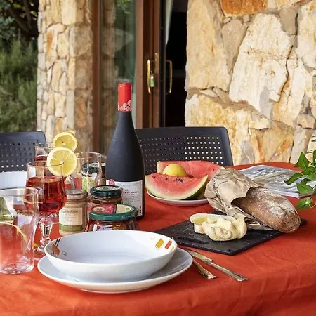 Olivastri With Pool In The Nature Park Of Porto Conte *