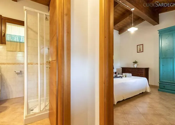 Villa Olivastri With Pool In The Nature Park Of Porto Conte *